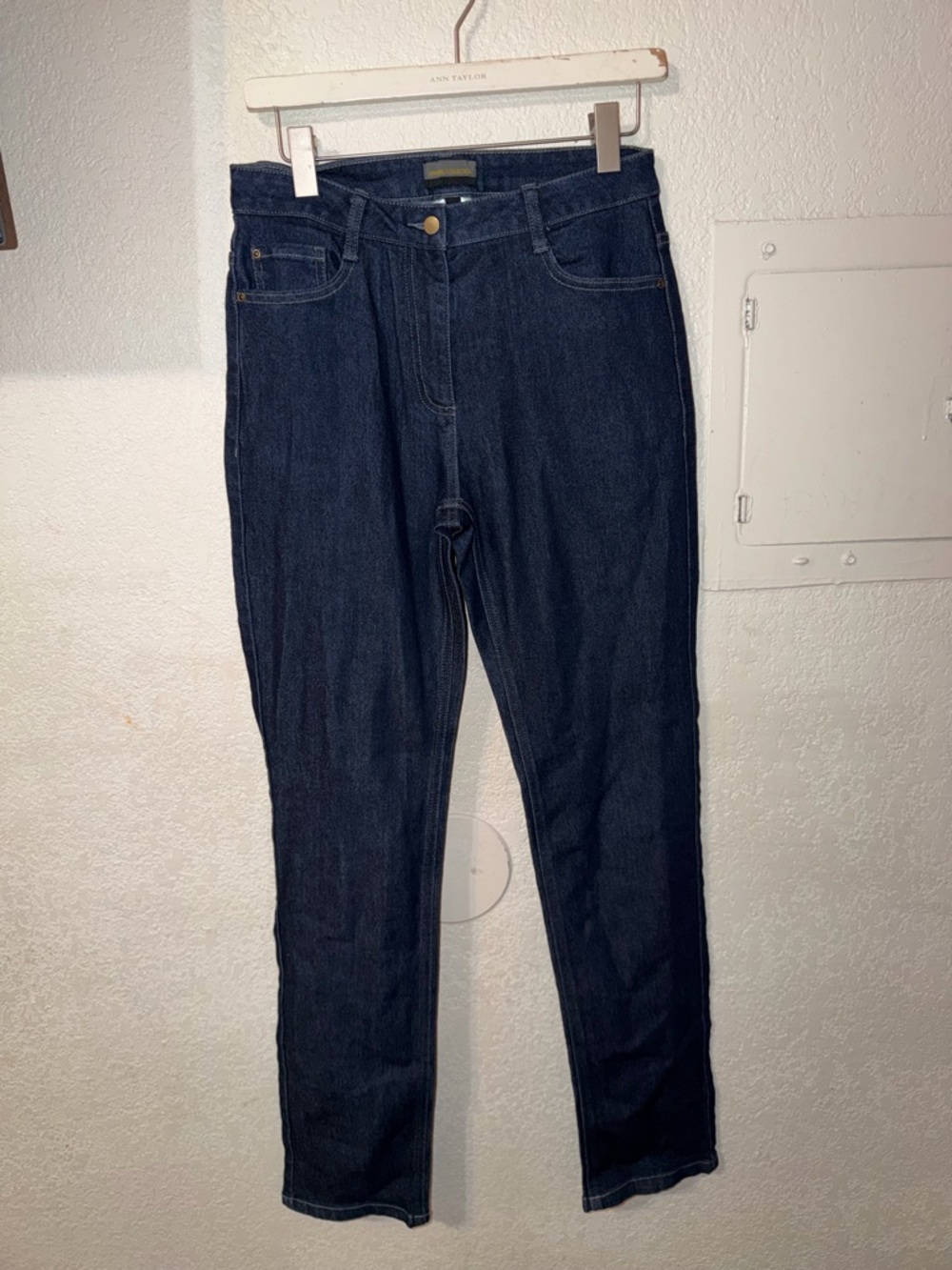High-Rise Dark Blue Women's Jeans - Classic Slim Fit